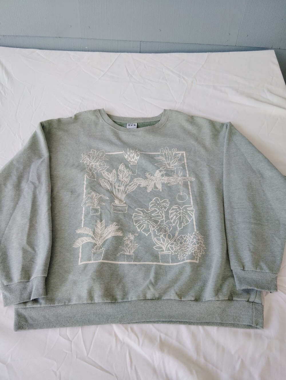 Pact Sweatshirt XL Sage Green Herb Garden 100% organic Cotton